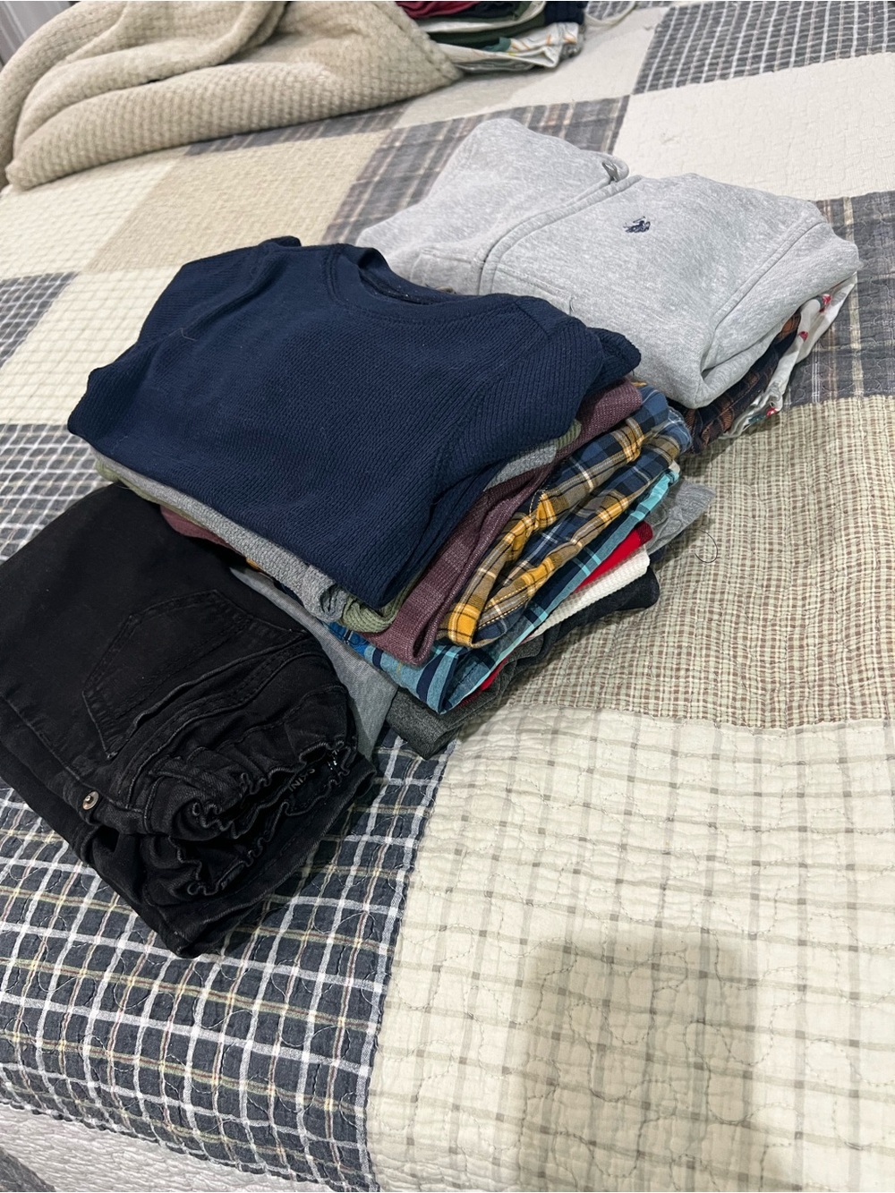 Bundle 3T Boys Clothes - Picture 2 of 8